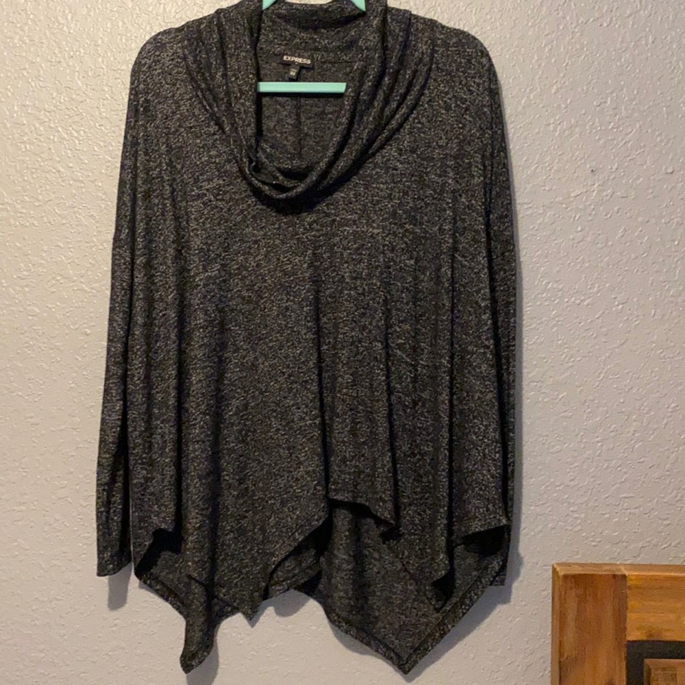 Super soft Express black & white Small sweater